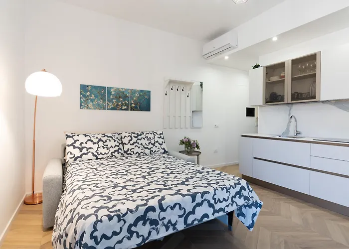 Bmga L Poppy's Attic Vaticano Apartment Rom